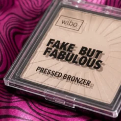 Wibo Fake But Fabulous prasowany bronzer do twarzy 4 9 g