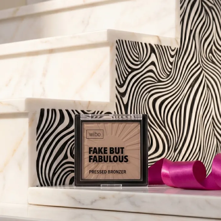 Wibo Fake But Fabulous prasowany bronzer do twarzy 4 9 g