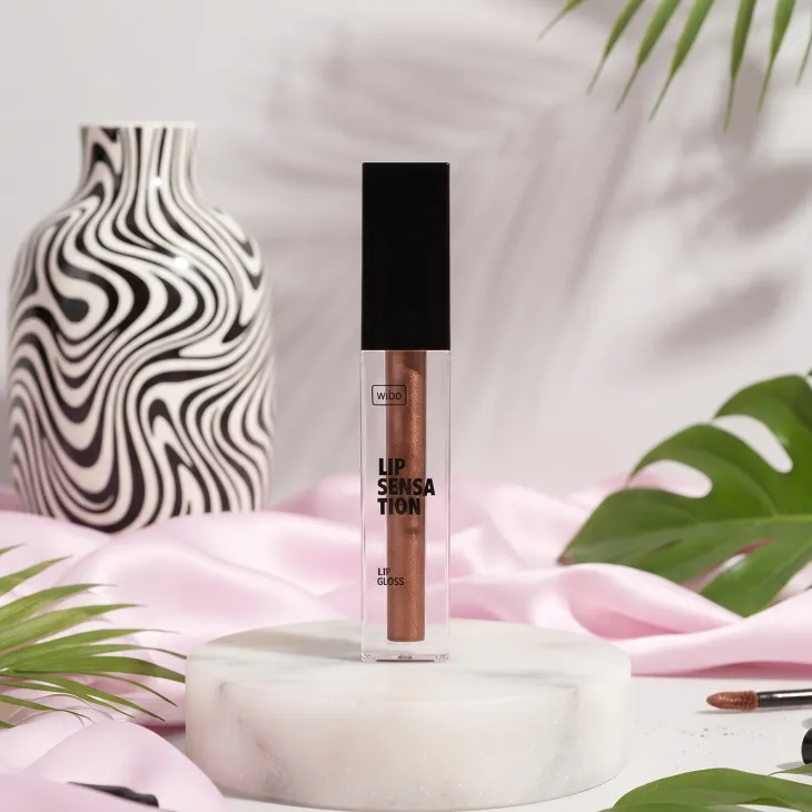 Wibo Lip Sensation nawilżający błyszczyk do ust z brokatem 13 5 g