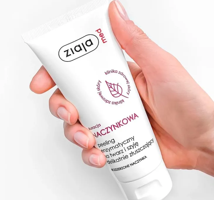 Ziaja Med Kuracja Naczynkowa peeling enzymatyczny do twarzy i szyi na rozszerzone naczynka 75 ml